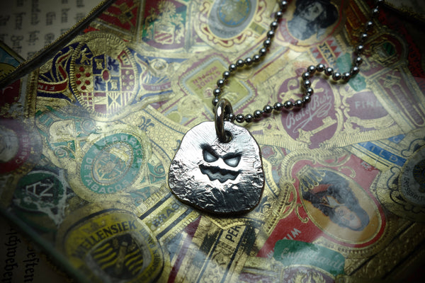 Silver Pendant „AIN‘T NICE“