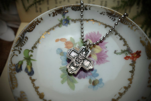 Silver Pendant „SACRED HEART CROSS“