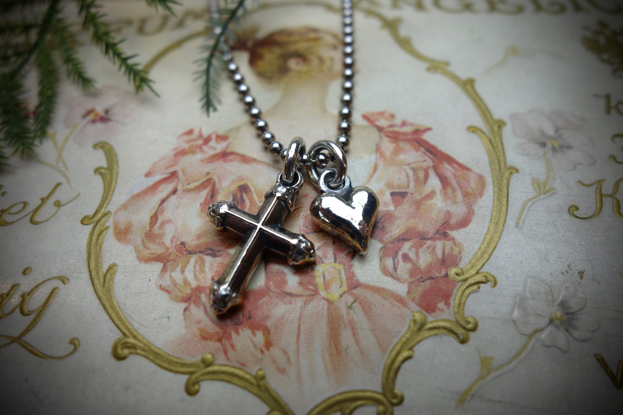 Silver Charm Necklace „FAITH & LOVE“