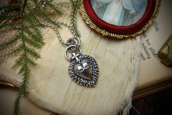 Silver Pendant „SACRED HEART“