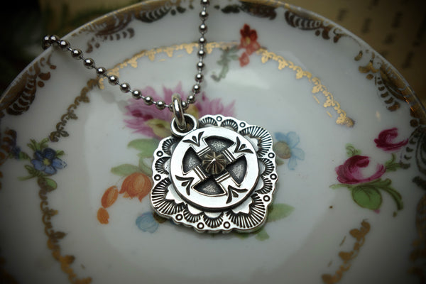 Silver Pendant „MEDICINE WHEEL“