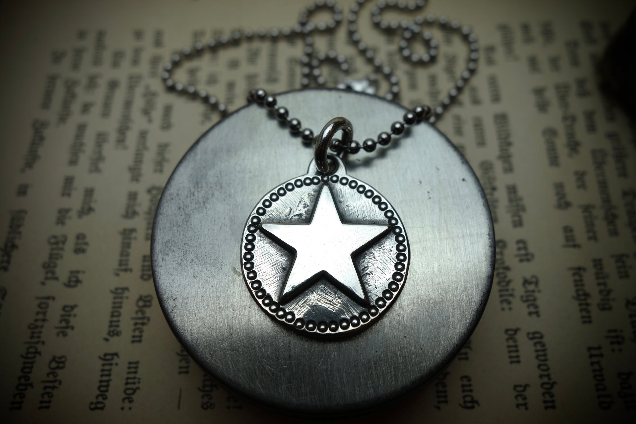 Silver Pendant „STAR MEDAL“