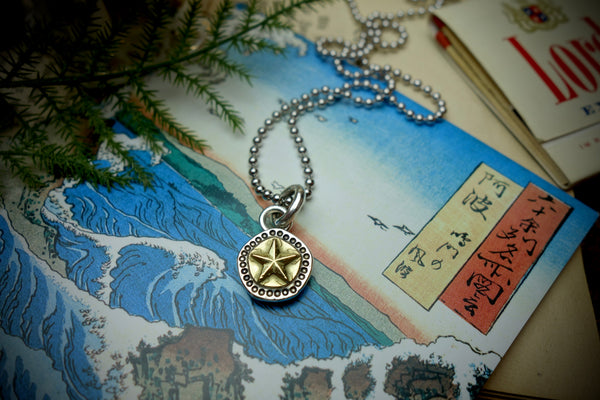 Silver Pendant „GOLDEN STAR“