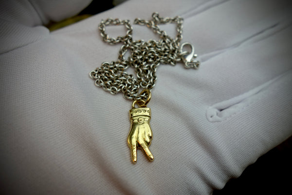 Gold Pendant „WITTY VICTORY“