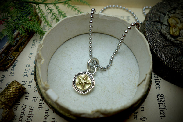 Silver Pendant „GOLDEN STAR“