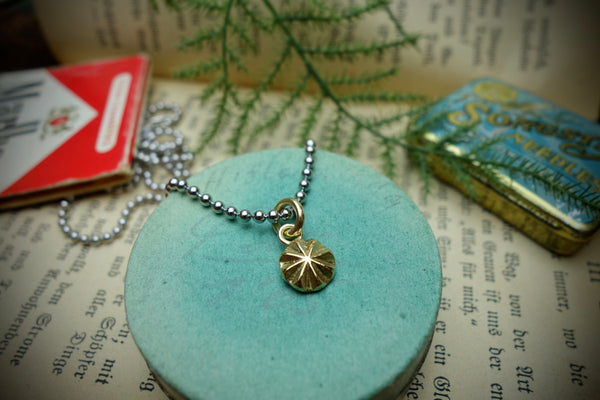 Gold Pendant „GOLDEN CONCHO“