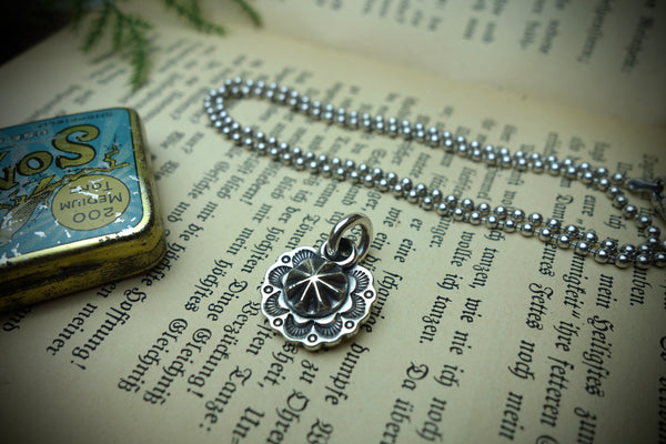 Silver Pendant „CONCHO“