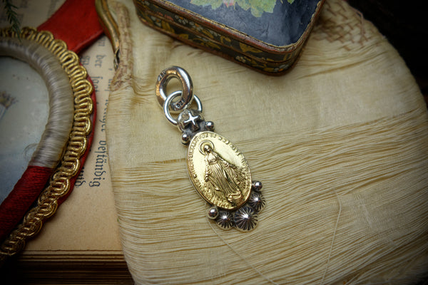 Silver Pendant „GOLDEN MADONNA“