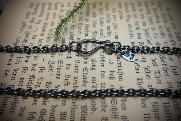 Silver Chain „BLACK ANCHOR“