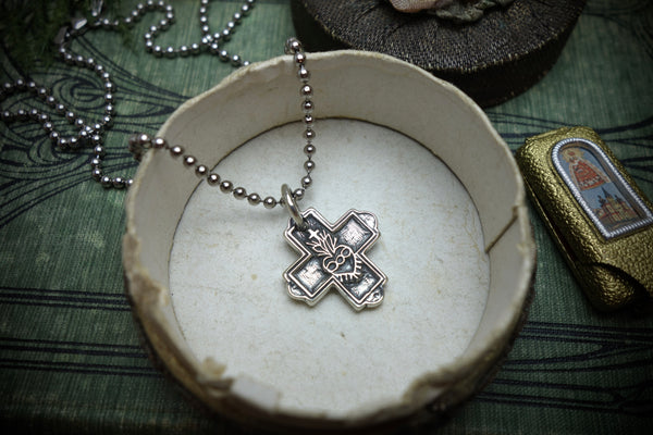 Silver Pendant „SACRED HEART CROSS“