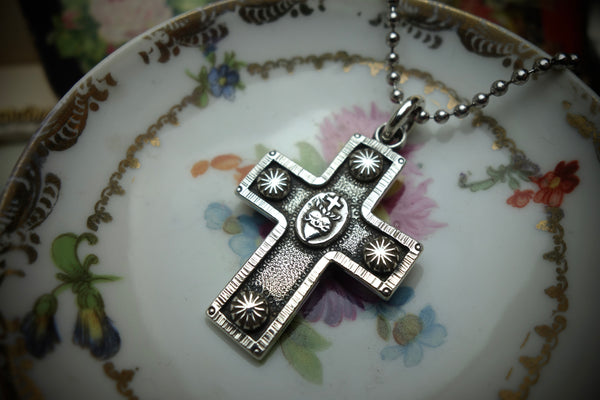 Silver Pendant „SACRED HEART CROSS“