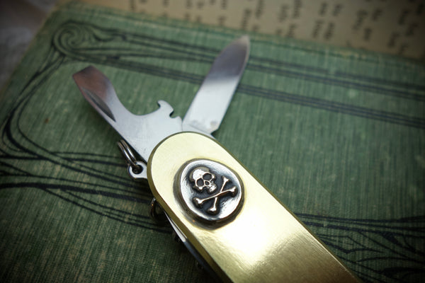 Pocket Knife „MEMENTO MORI“