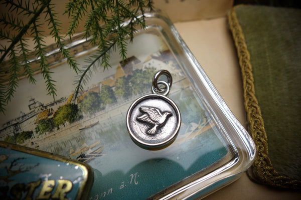 Silver Pendant „DOVE“