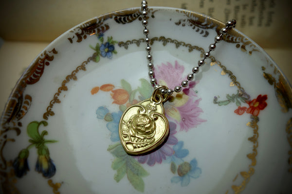 Gold Pendant „ETERNAL LOVE“