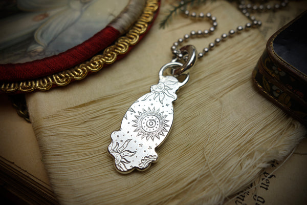 Silver Pendant „GOLDEN MADONNA“