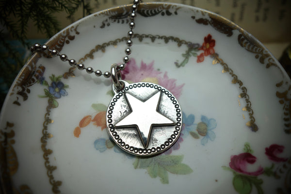 Silver Pendant „STAR MEDAL“