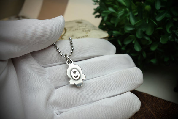 Silver Pendant „SLEEPING BEAUTY“ (Reserviert)