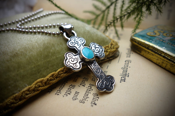 Silver Pendant „TURQUOISE CROSS“