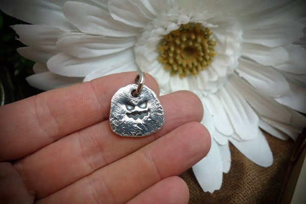 Silver Pendant „AIN‘T NICE“