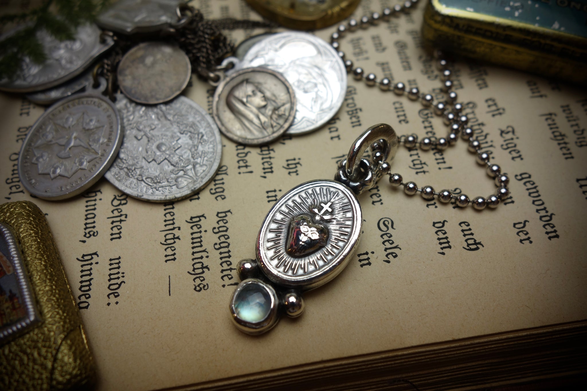 Silver Pendant „SACRED HEART“