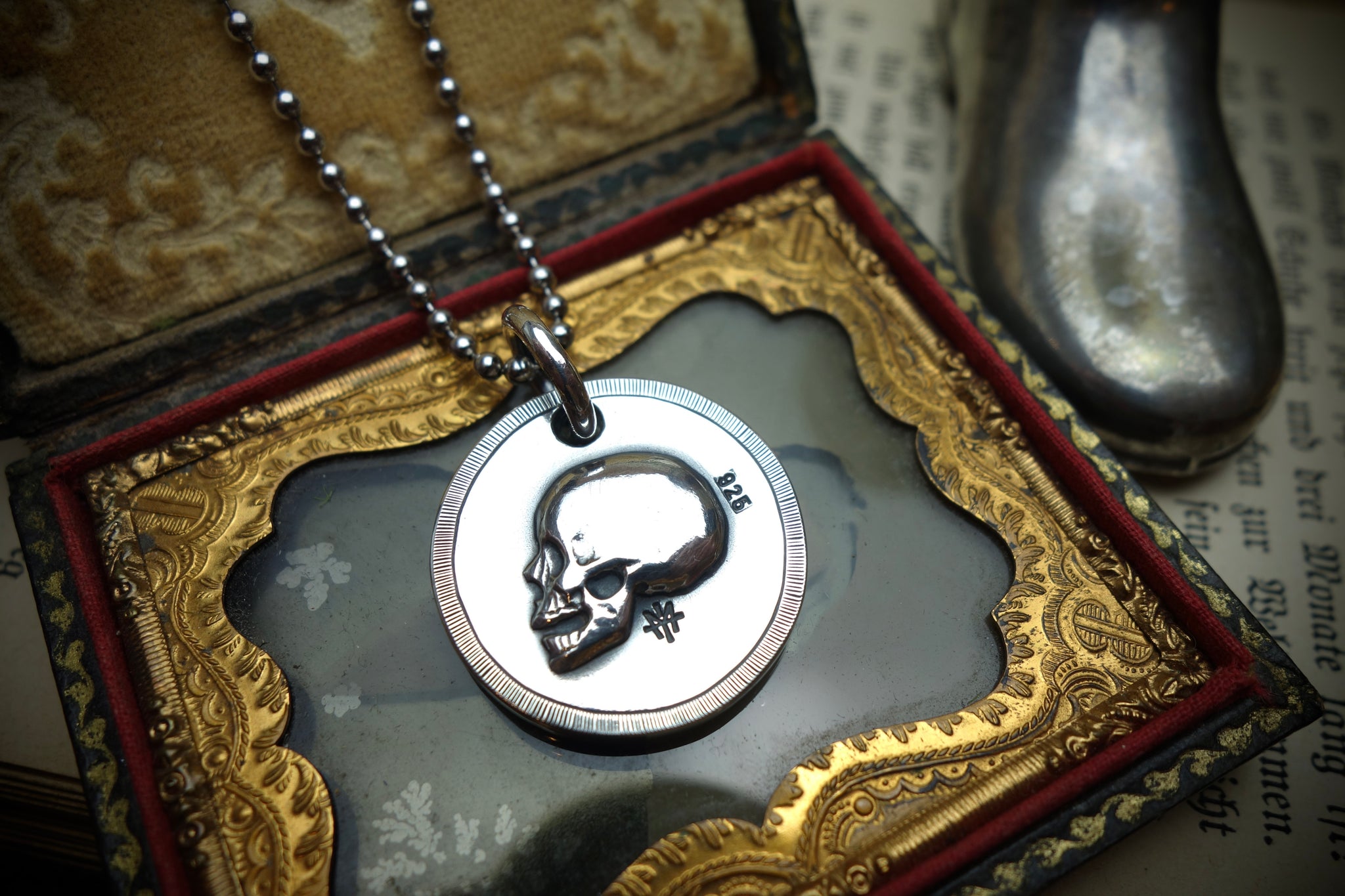 Silver Pendant „DIE BEFORE YOU DIE“