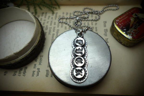 Silver Pendant „FUCK“