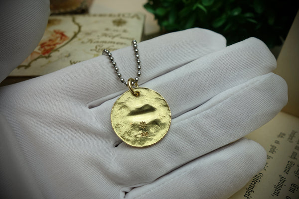 Gold Pendant „DREAM BIG“