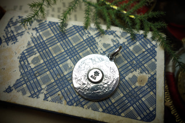 Silver Pendant „STAR MEDAL“