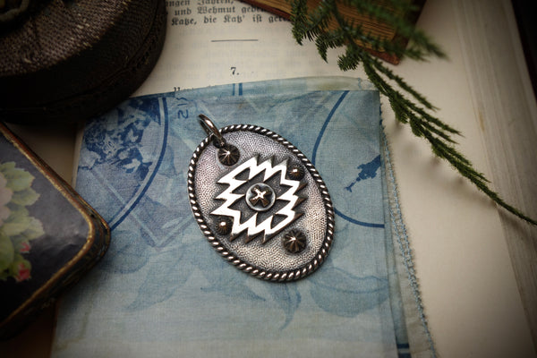 Silver Pendant „SOUTHWEST OVAL“