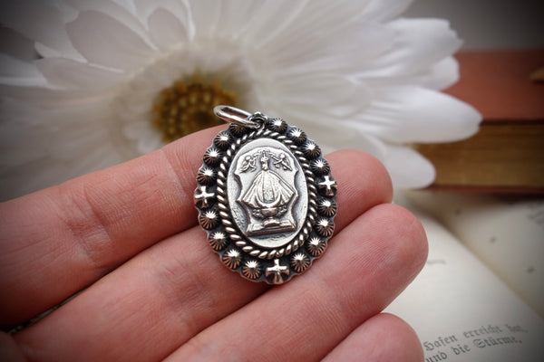 Silver Pendant „OUR LADY OF SAN JUAN DE LOS LAGOS“