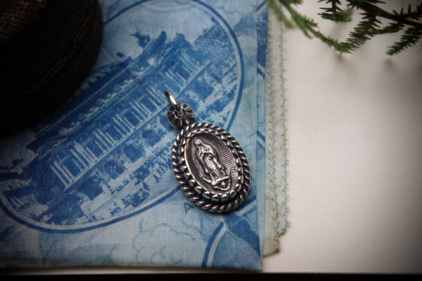 Silver Pendant „OUR LADY OF GUADALUPE“