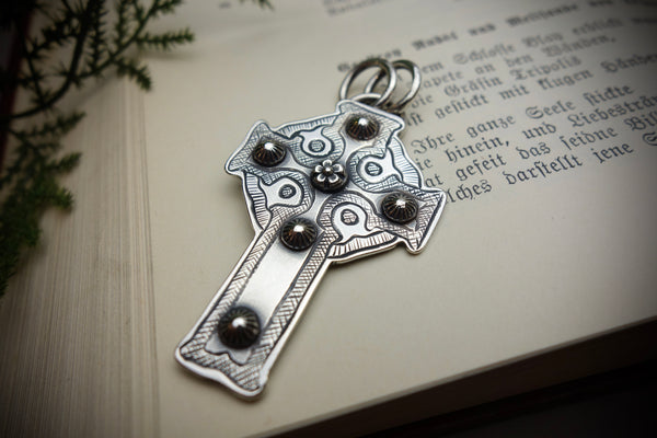 Silver Pendant „CELTIC CROSS“