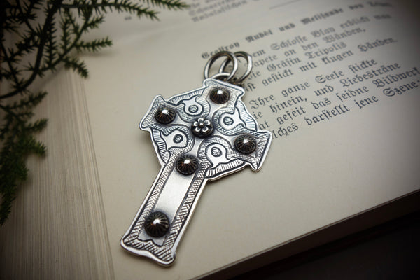 Silver Pendant „CELTIC CROSS“